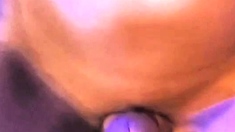 Close up fuck girl in big cock