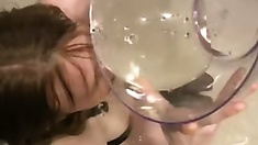 Blonde babe pissed on the bowl and drinks it