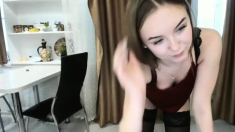 beautiful teen strips naked on webcam